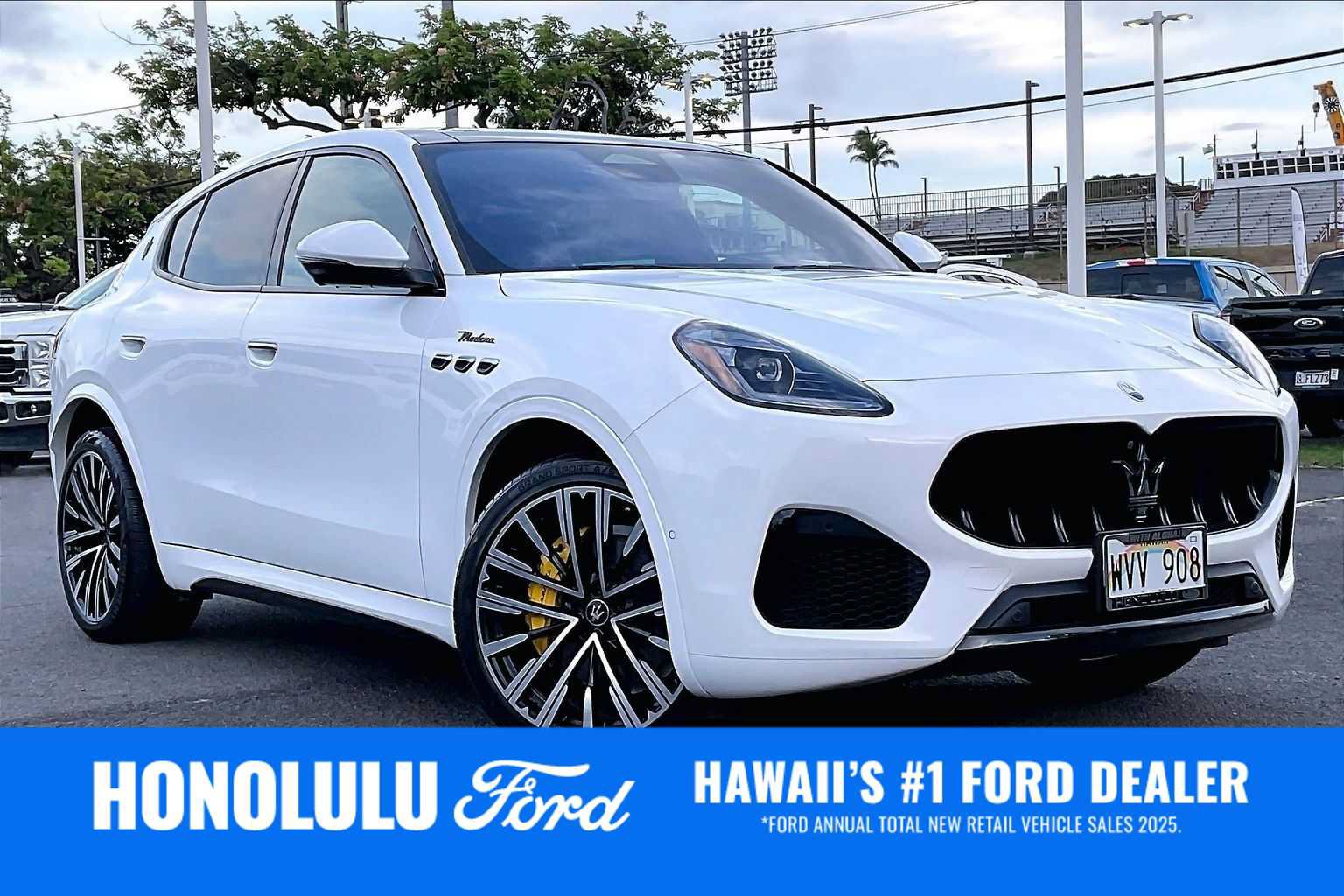 Used 2023 Maserati Grecale Modena AWD/4WD image 21