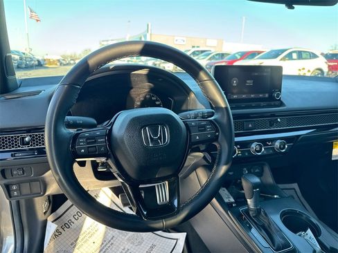 Used 2024 Honda Civic Sport image 19