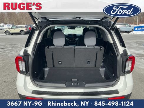 Used 2025 Ford Explorer Active image 13