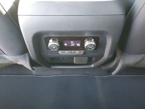 New 2026 GMC Acadia Elevation image 21