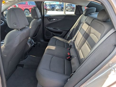 Used 2024 Chevrolet Malibu LT FWD image 15