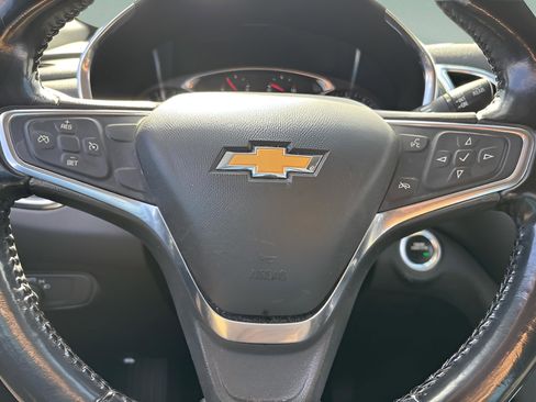 Used 2019 Chevrolet Equinox LT image 34