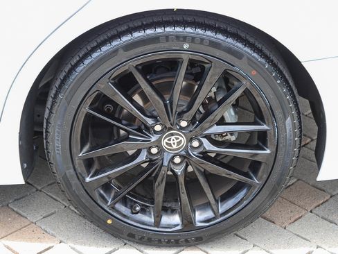 Certified 2022 Toyota Camry XSE FWD image 12