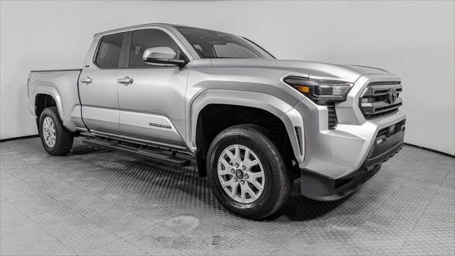 Used 2024 Toyota Tacoma SR5 RWD image 9