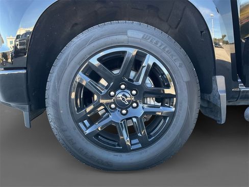 Used 2023 Chevrolet Silverado 1500 RST image 14