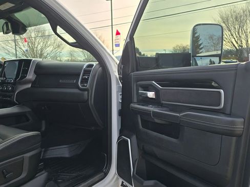 Used 2020 RAM 3500 Laramie image 49