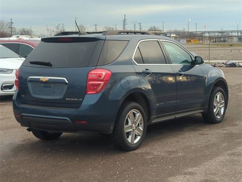 Used 2016 Chevrolet Equinox LT w/ Convenience Package image 3