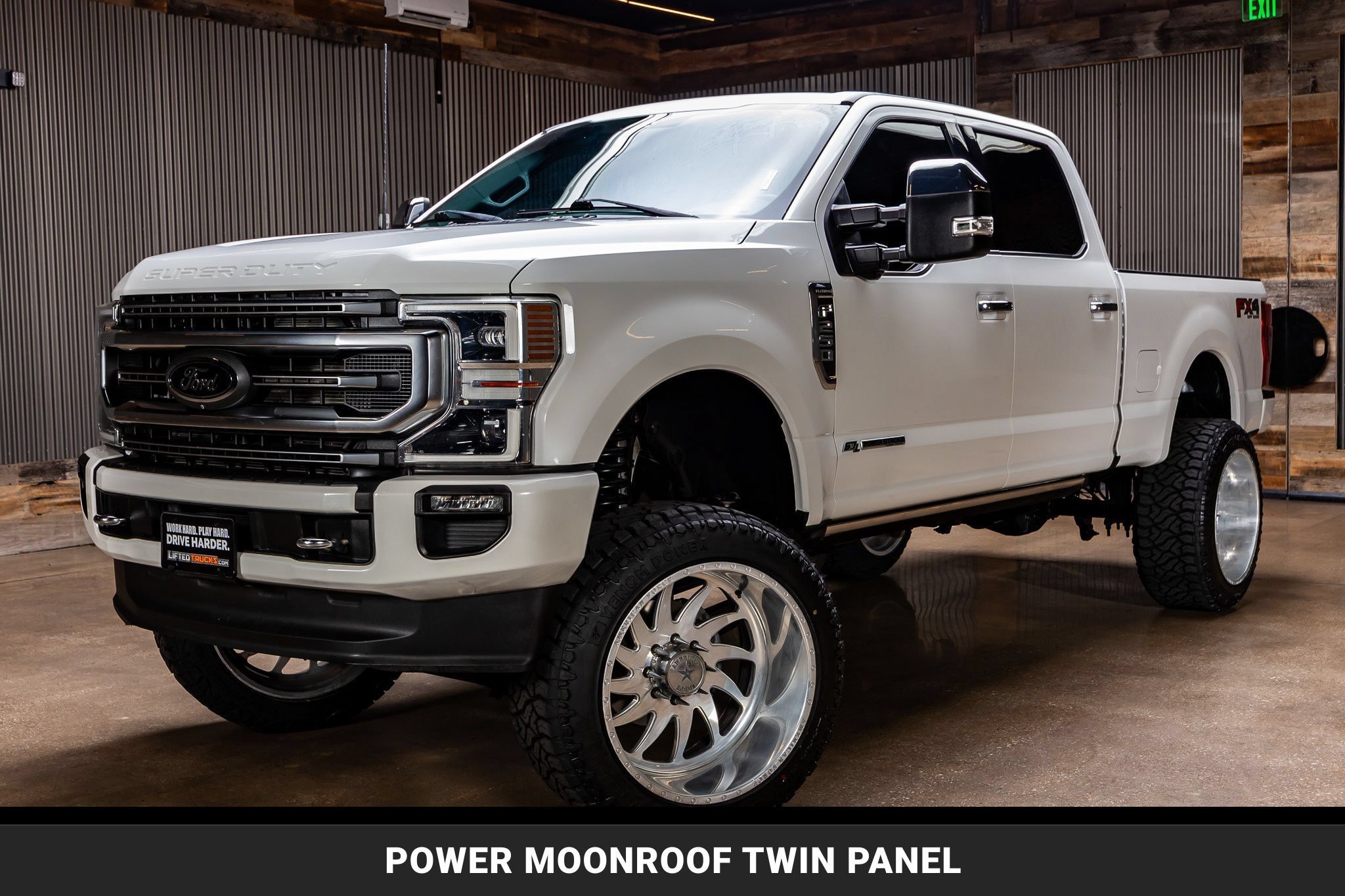 Used 2022 Ford F250 Platinum w/ FX4 Off-Road Package AWD/4WD image 4