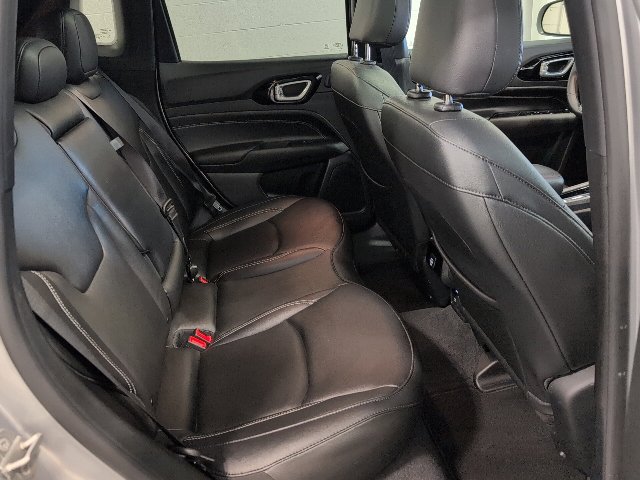 Used 2024 Jeep Compass Limited w/ High Altitude Package AWD/4WD image 33