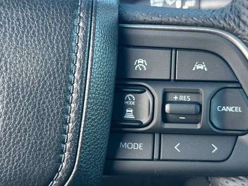 New 2025 Toyota Tacoma TRD Off-Road image 29