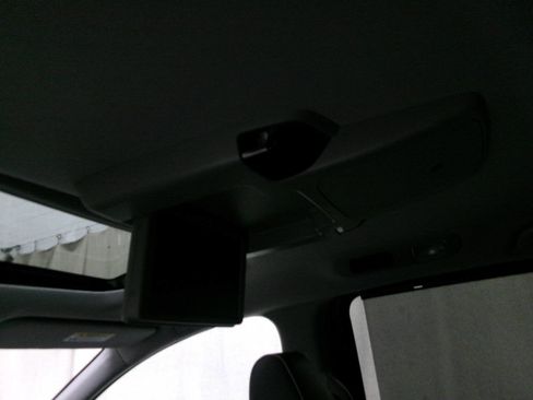 Used 2022 Honda Odyssey Elite image 13