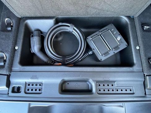 Used 2025 Jeep Wrangler Unlimited Sport S 4xe AWD/4WD image 16