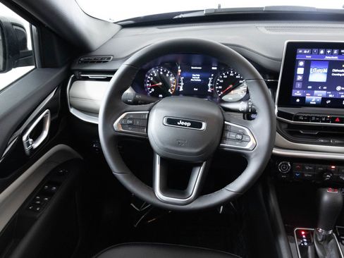 New 2026 Jeep Compass Limited image 28