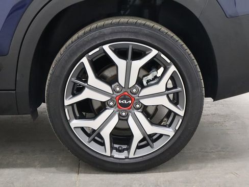 Used 2022 Kia Seltos SX image 47