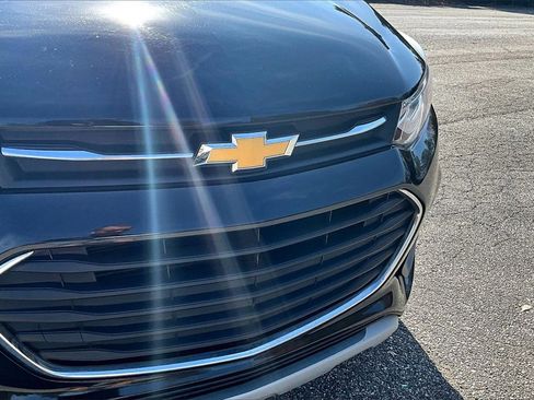 Certified 2021 Chevrolet Trax LT image 28