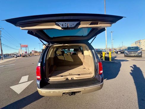 Used 2003 Ford Explorer Eddie Bauer image 22