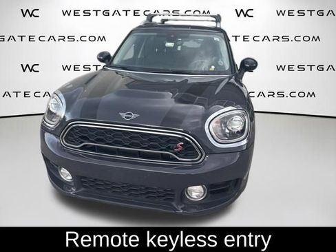Used 2019 MINI Cooper Countryman S w/ Premium Package FWD image 2