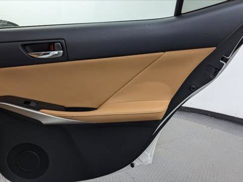 Used 2016 Lexus IS 200t image 21