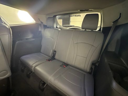 Used 2021 Buick Enclave Essence w/ Sport Touring Edition FWD image 52