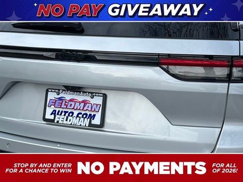 Used 2023 Jeep Grand Cherokee Altitude image 34