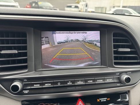 Used 2020 Hyundai Elantra SEL w/ Cargo Package (C1) image 11