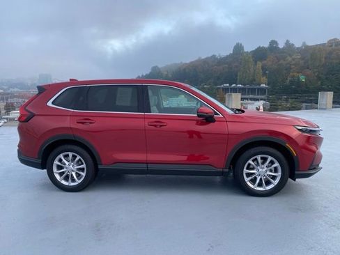 Used 2025 Honda CR-V EX-L image 2
