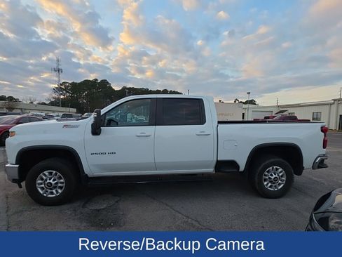 Used 2020 Chevrolet Silverado 2500 LT w/ All Star Edition image 2
