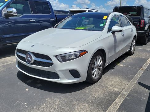 Used 2020 Mercedes-Benz A 220 image 3