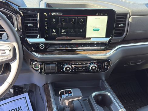 New 2026 GMC Sierra 1500 Elevation w/ Elevation Premium Package image 17