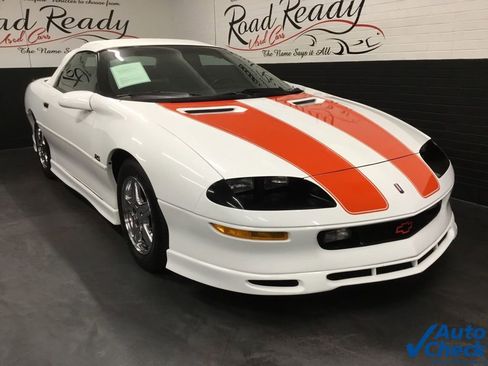 Used 1995 Chevrolet Camaro LT image 14