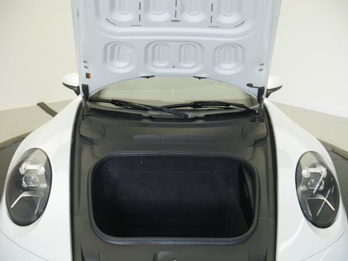 Certified 2020 Porsche 911 Carrera 4S AWD/4WD image 12