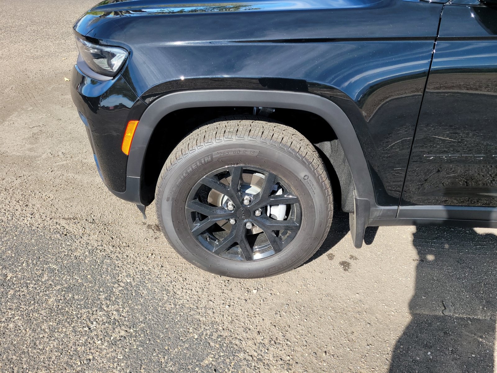 New 2026 Jeep Grand Cherokee Altitude AWD/4WD image 26