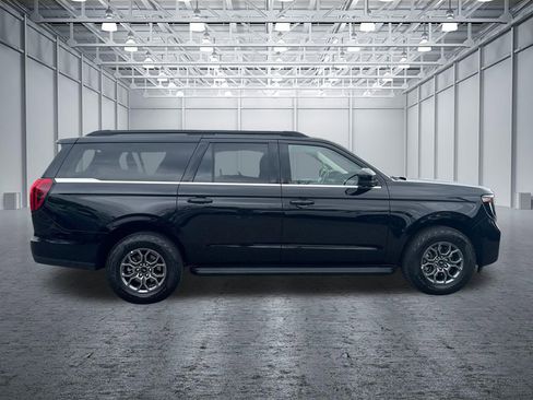 Used 2025 Ford Expedition Max Active image 8