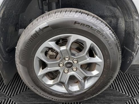 Used 2025 Ford Maverick XLT w/ Equipment Group 302A AWD/4WD image 14