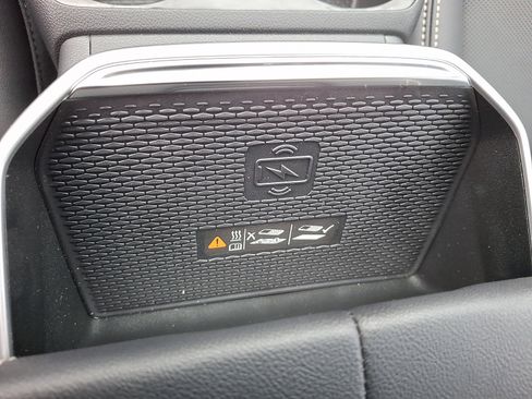 New 2026 GMC Terrain Elevation w/ Elevation Premium Package AWD/4WD image 22