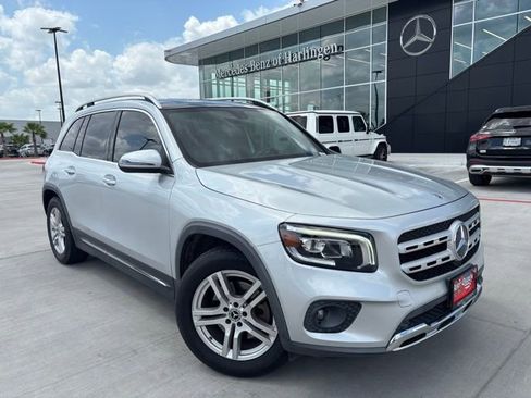 Used 2021 Mercedes-Benz GLB 250 image 1
