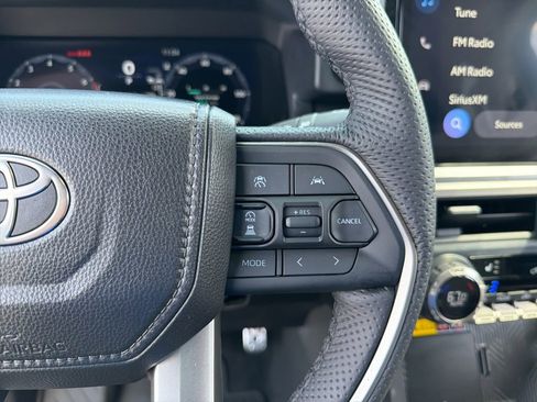 Used 2026 Toyota Tacoma TRD Sport w/ TRD Sport Premium Package AWD/4WD image 18