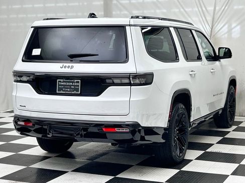 New 2026 Jeep Grand Wagoneer Limited AWD/4WD image 7