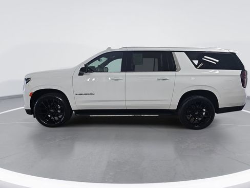 Used 2023 Chevrolet Suburban LS w/ Driver Alert Package AWD/4WD image 7