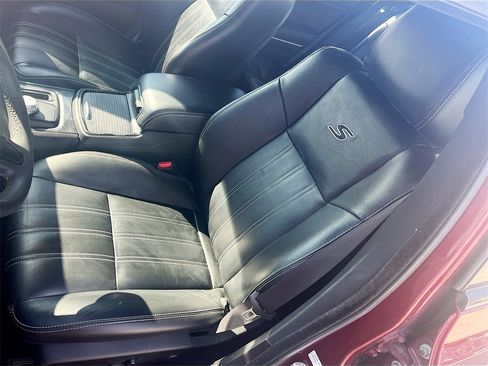 Used 2022 Chrysler 300 S image 20