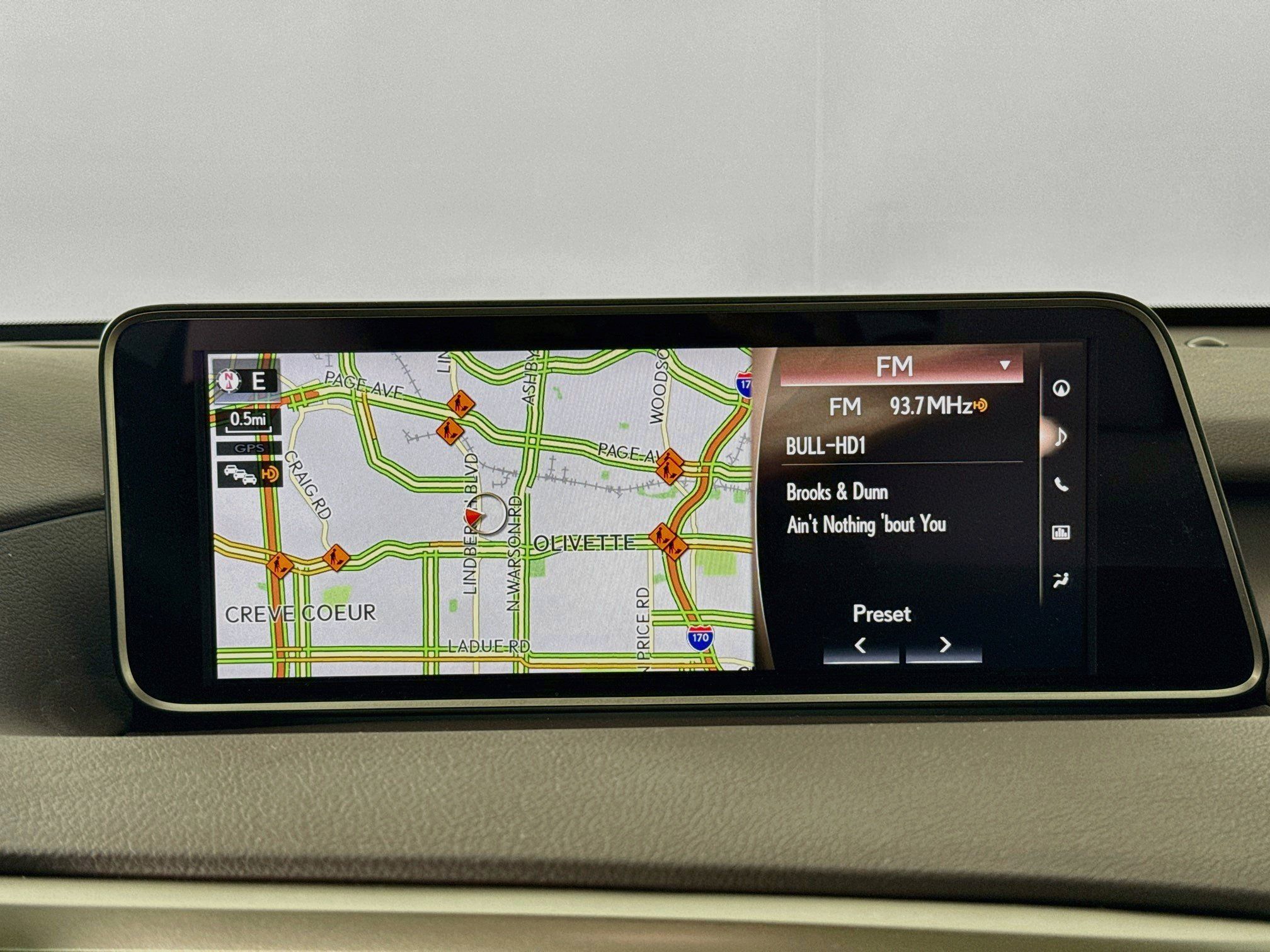 Used 2017 Lexus RX 350 AWD w/ Premium Package image 16