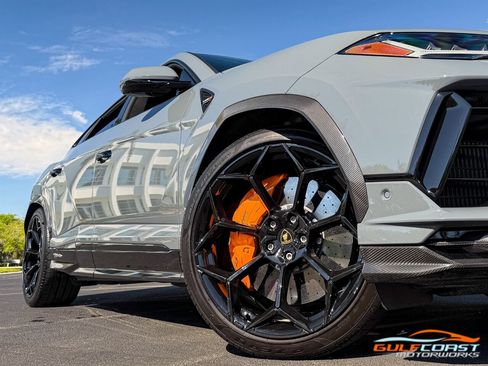 Used 2024 Lamborghini Urus Performante image 76