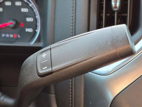 Used 2021 Chevrolet Silverado 1500 LT Trail Boss w/ Convenience Package II AWD/4WD image 10