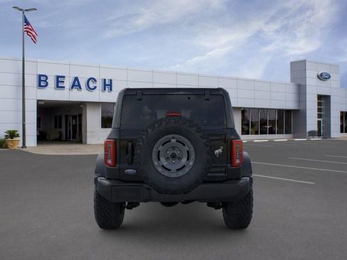 New 2025 Ford Bronco Outer Banks w/ Sasquatch Package AWD/4WD image 5
