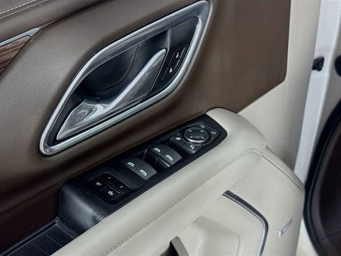 Used 2021 Chevrolet Tahoe LT w/ LT Signature Package image 20