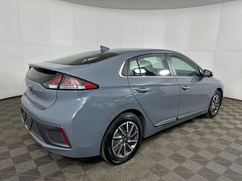 Used 2021 Hyundai Ioniq Limited image 3