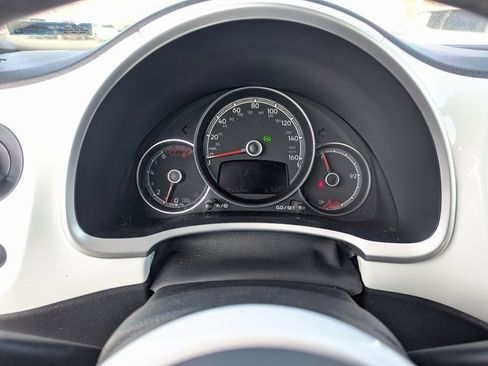 Used 2019 Volkswagen Beetle 2.0T SE image 25