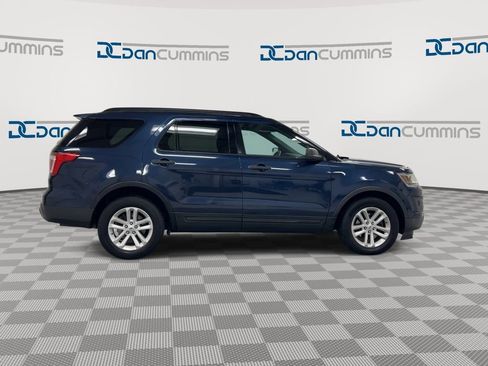 Used 2017 Ford Explorer FWD image 9