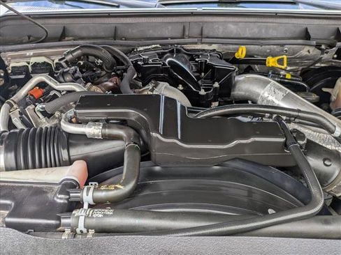 Used 2016 Ford F250 XLT w/ XLT Value Package image 21