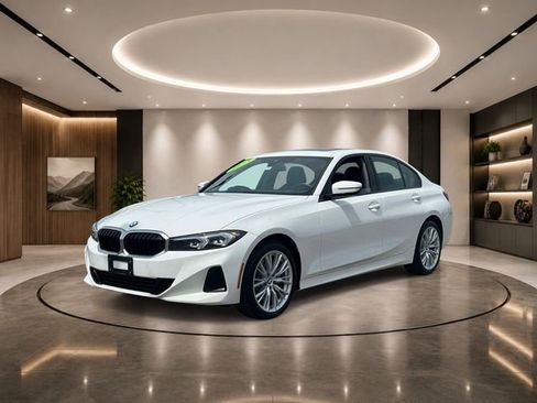 Used 2023 BMW 330i xDrive Sedan w/ Driving Assistance Package AWD/4WD image 2